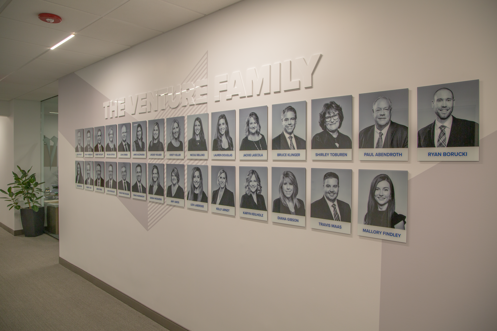 Venture Visionary Partners worked with Continental Office Branding and Furniture to create an amazing space in Toledo Sylvania OH