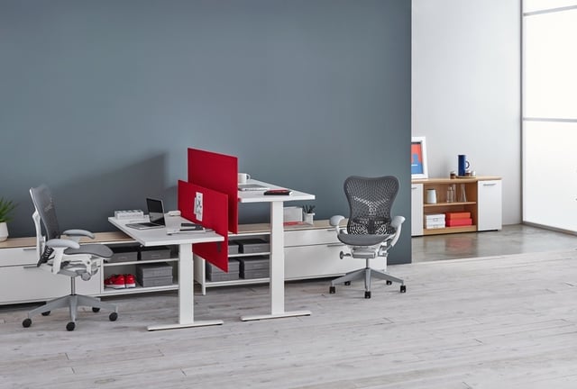 Motia Sit-to-Stand Tables