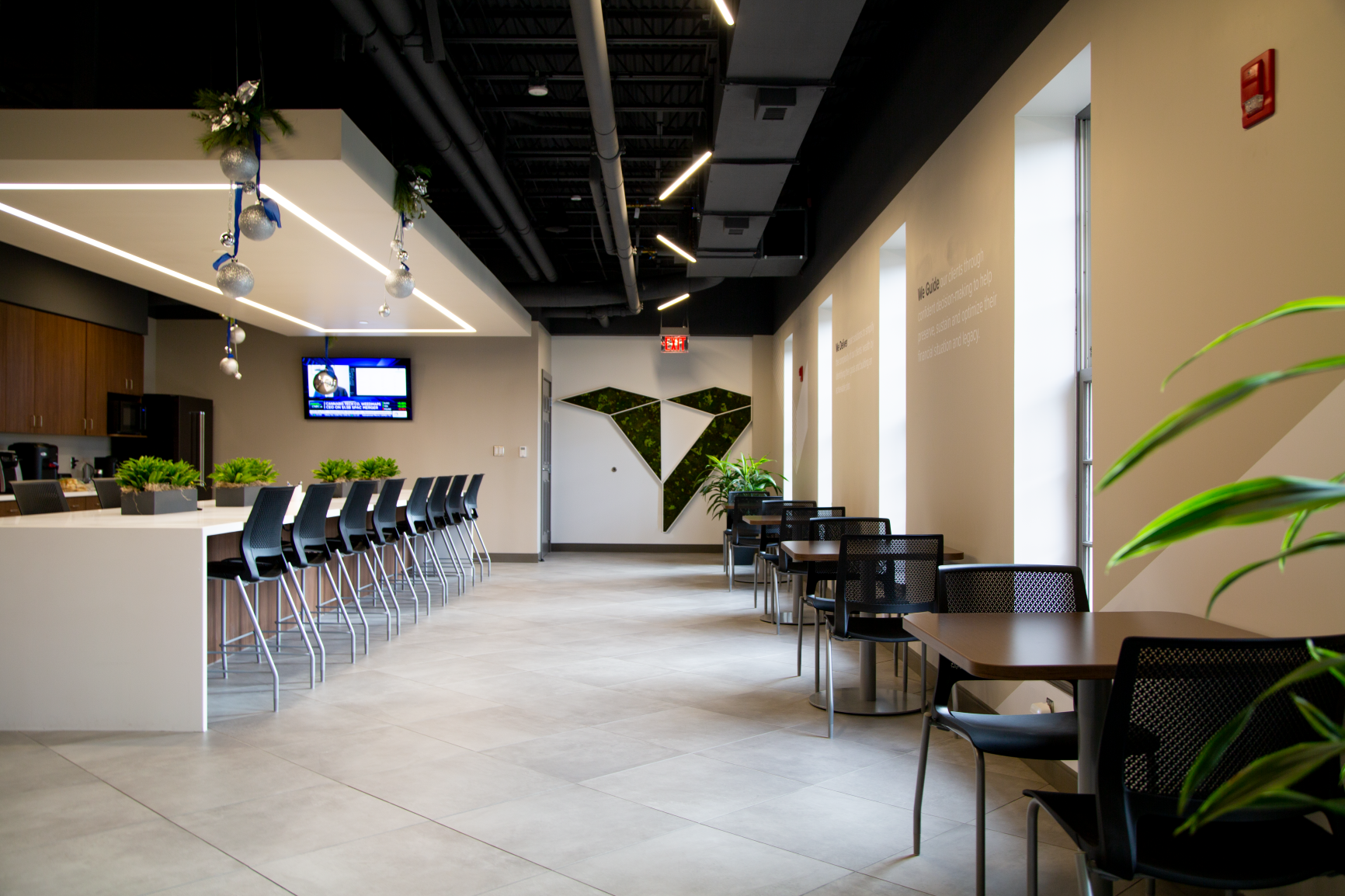 Venture Visionary Partners worked with Continental Office Branding and Furniture to create an amazing space in Toledo Sylvania OH